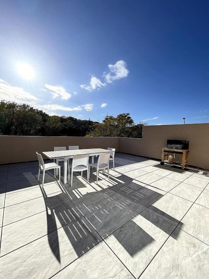 Villa 400m2 piscine intérieure chauffée Agde Exterior foto